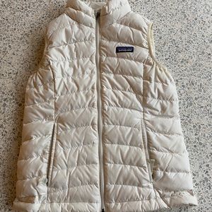 White Patagonia kids vest